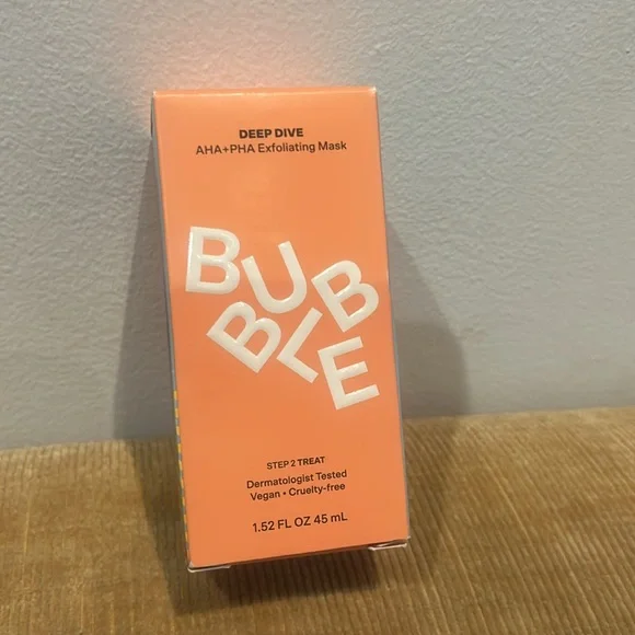 Bubble Deep Dive AHA + PHA Exfoliating Mask - Picture 3 of 3
